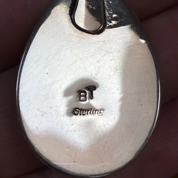 Navajo 925 Sterling Silver & Onyx: Earrings & Necklace Set - Picture 3 of 3